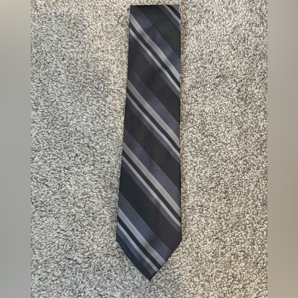 croft & barrow Men's Diagonal Stripe Tie in Black and Silver